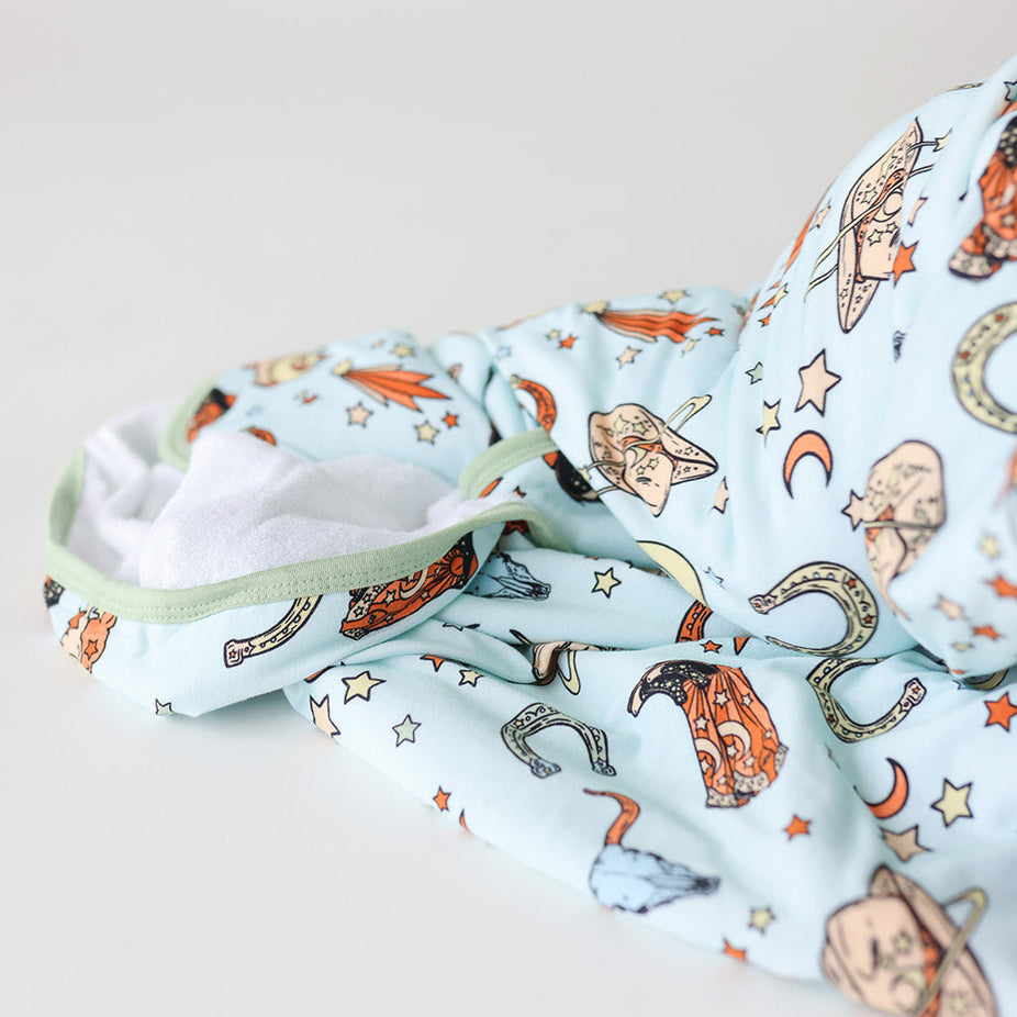 Casey Hooded Towel