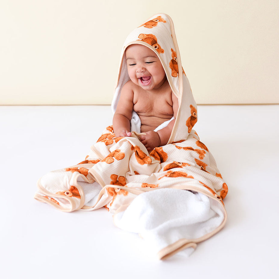 Freddy Teddy Hooded Towel