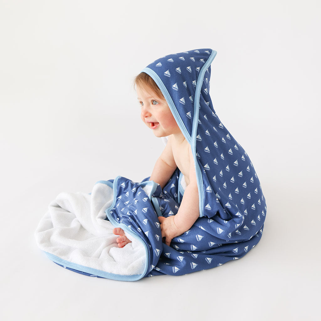 Mariner Hooded Towel