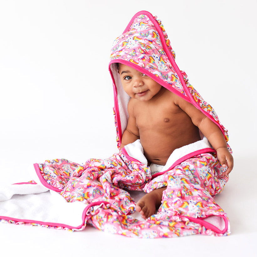 Lisa Frank® Angel Kitty™ Ruffled Hooded Towel