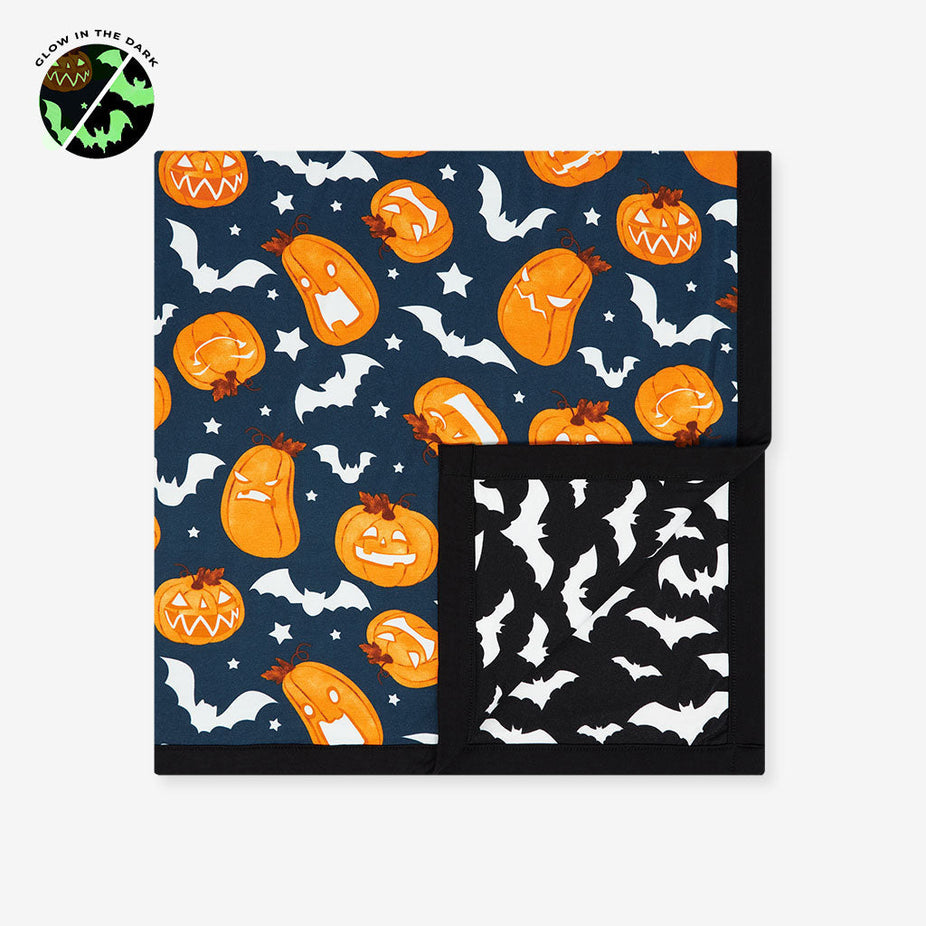 Spooky Pumpkins & Batty Luxette Patoo® Blanket