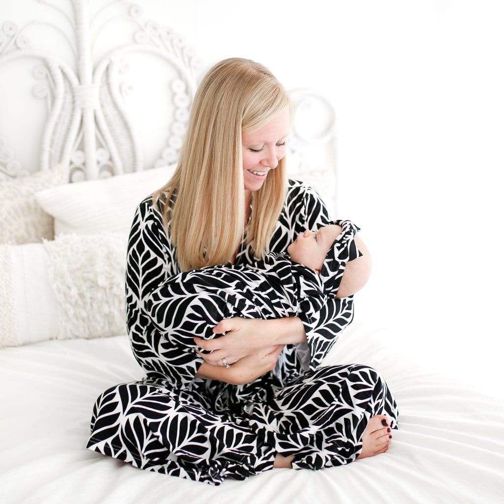 Black Leaves Robe